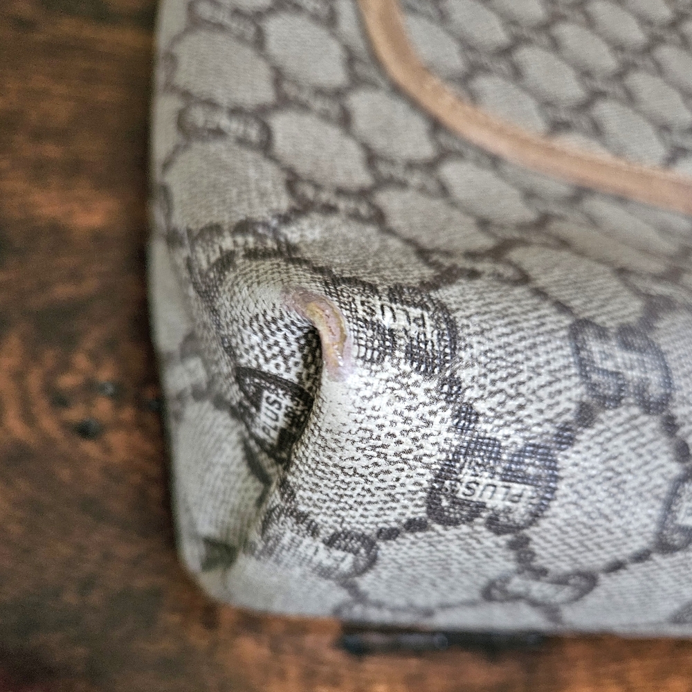 🖤Vintage Gucci Plus Tote with Change Purse - Picture 5 of 12